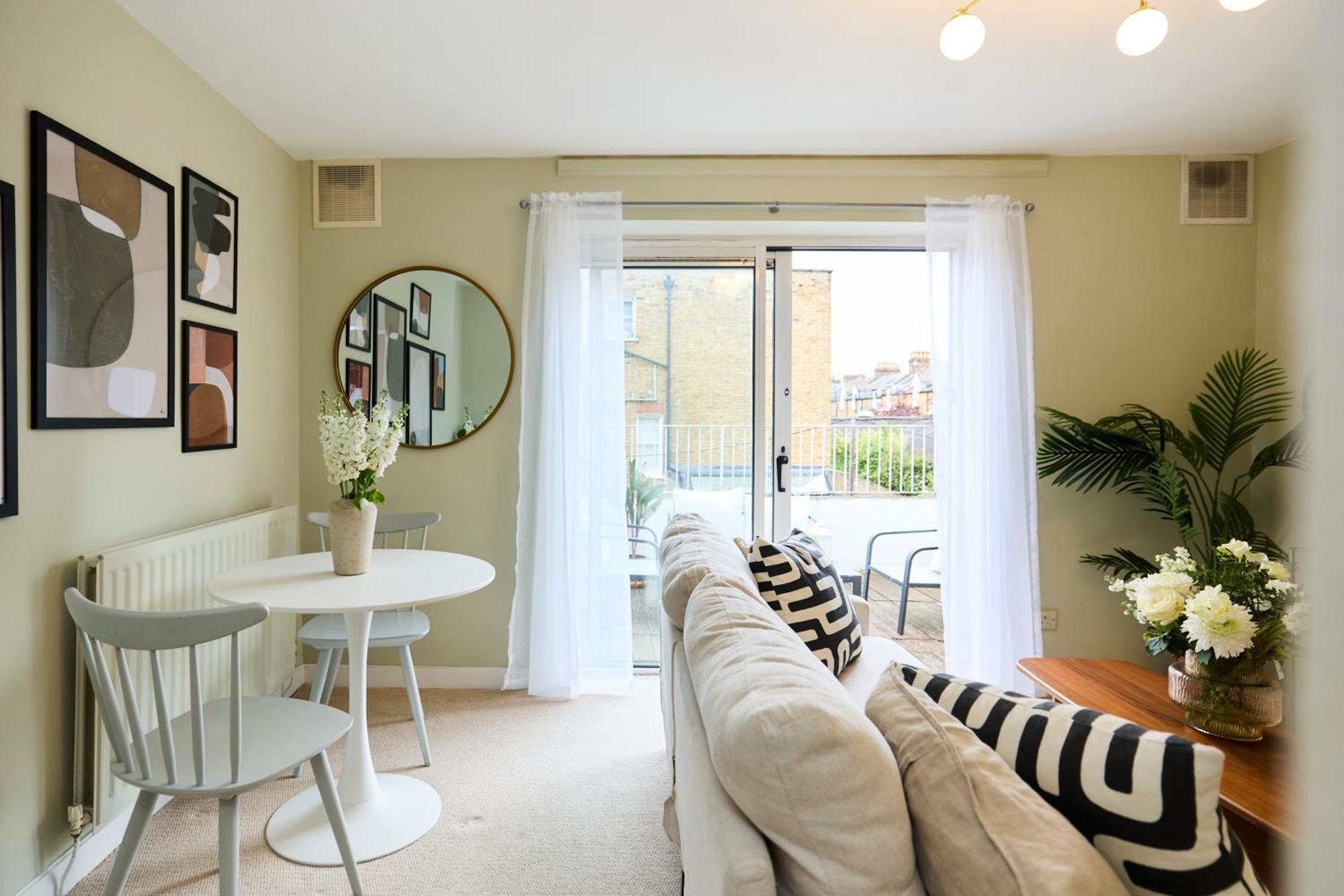 The Clapham Place - Prestigious 1bdr Flat With Terrace Apartment